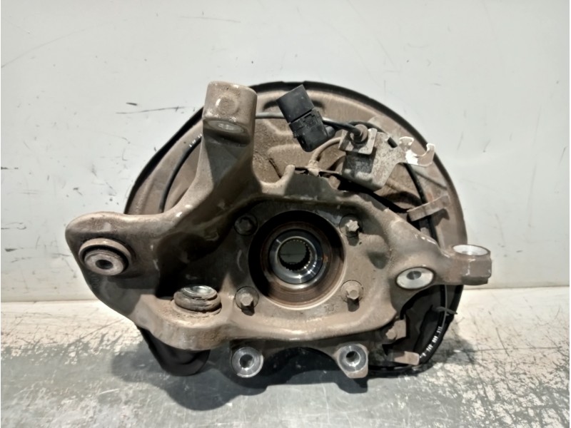 Recambio de mangueta trasera derecha para mercedes clase c (w205) lim. referencia OEM IAM A2055467480  