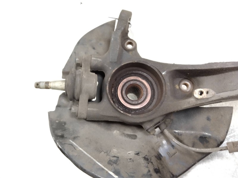 Recambio de mangueta delantera izquierda para hyundai sonata (nf) 2.0 crdi cat referencia OEM IAM   