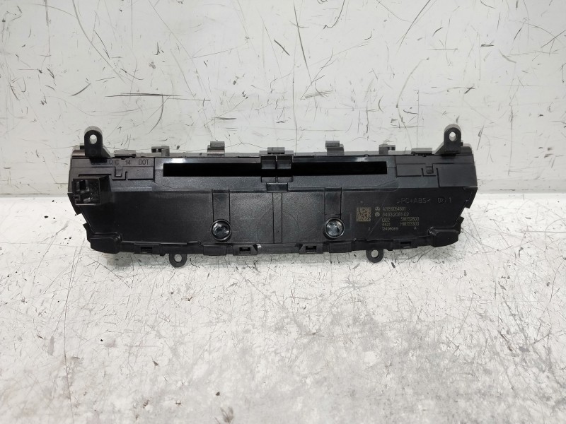Recambio de mando multifuncion para mercedes clase c (w205) lim. referencia OEM IAM A2059054601 3463208102 