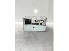 Recambio de sistema audio / radio cd para mercedes clase c (w205) lim. referencia OEM IAM A2059008117   2