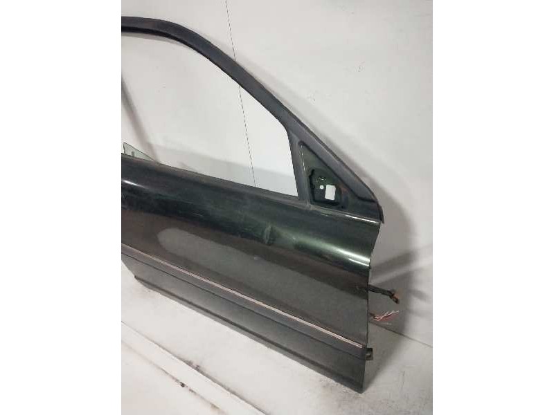 Recambio de puerta delantera derecha para volvo s80 berlina 2.4 cat referencia OEM IAM   