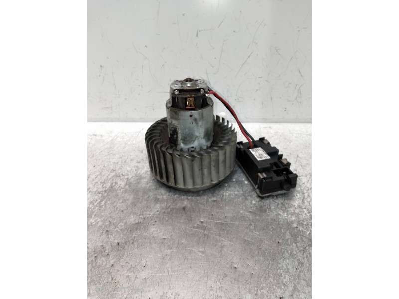 Recambio de motor calefaccion para audi a6 berlina (4f2) referencia OEM IAM 4F0820521A 2468105840 