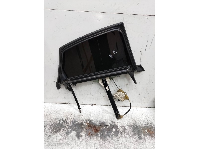 Recambio de elevalunas delantero izquierdo para audi a6 berlina (4f2) referencia OEM IAM 4F0839461A  4P