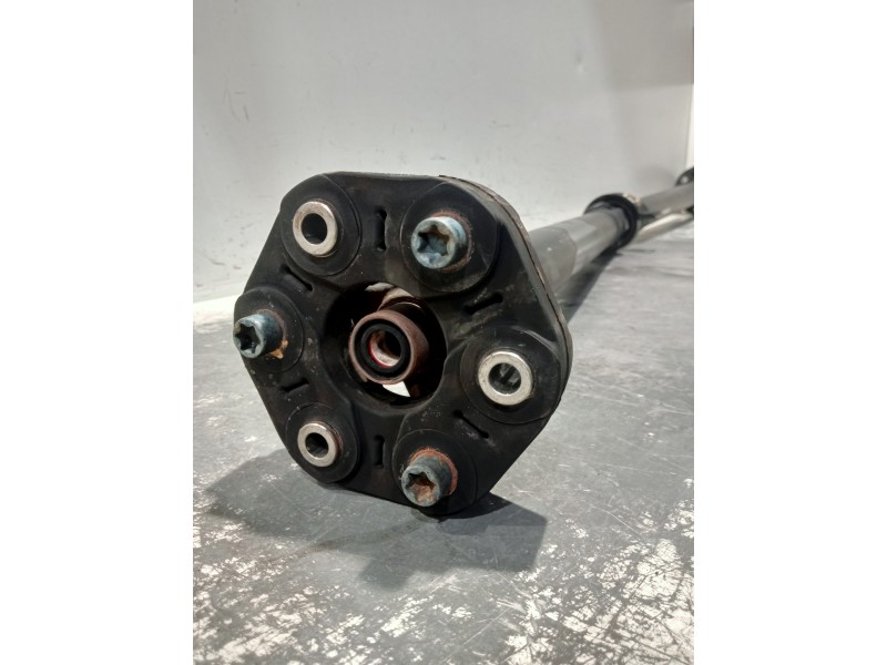 Recambio de transmision central para mercedes clase c (w205) lim. referencia OEM IAM A2050302 2054100302 