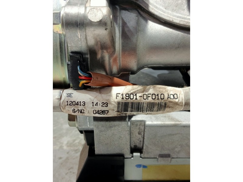 Recambio de columna direccion para toyota verso 2.0 d-4d cat referencia OEM IAM F19010F010A00  