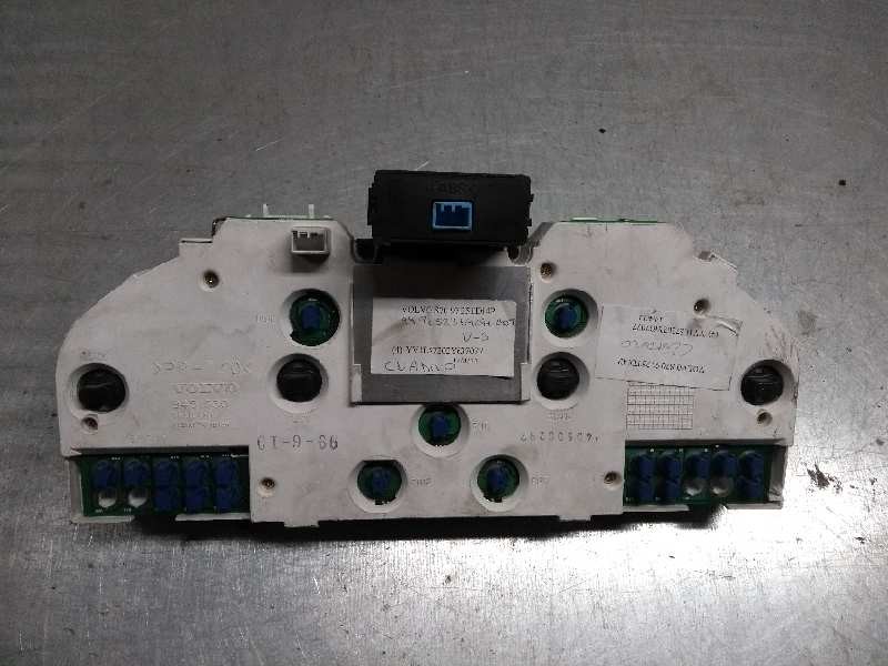 Recambio de cuadro instrumentos para volvo s70 berlina 2.5 turbodiesel referencia OEM IAM 9472523 69294240T 