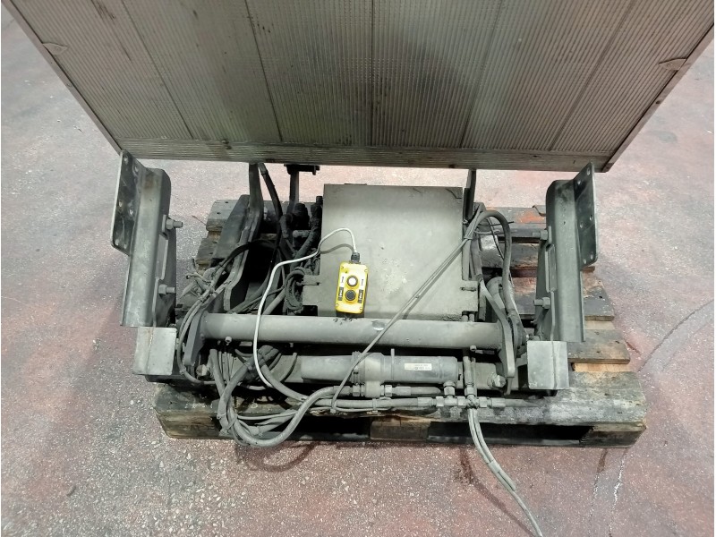 Recambio de herramientas para mercedes sprinter ii james cook (906) referencia OEM IAM   RAMPA