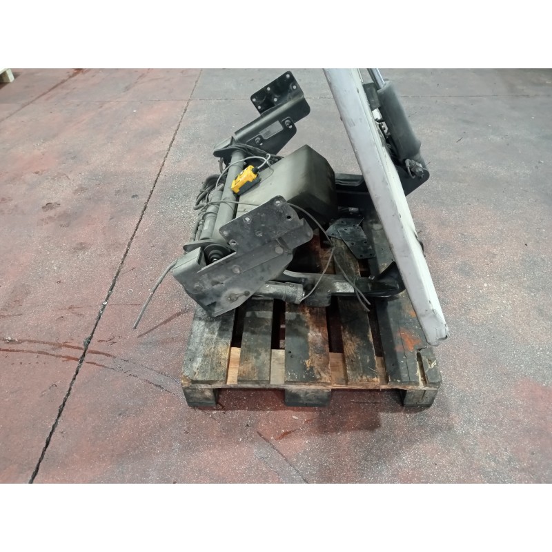 Recambio de herramientas para mercedes sprinter ii james cook (906) referencia OEM IAM   RAMPA