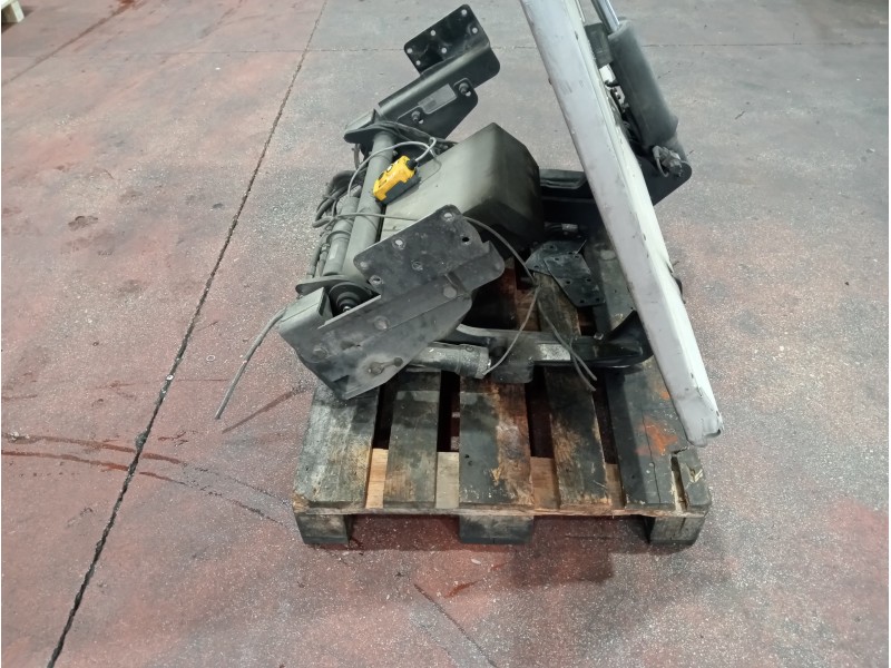 Recambio de herramientas para mercedes sprinter ii james cook (906) referencia OEM IAM   RAMPA