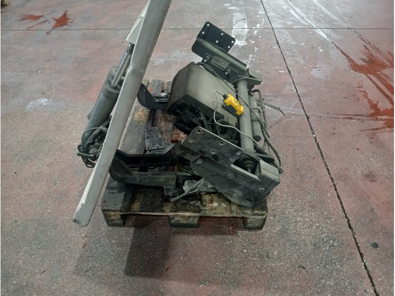 Recambio de herramientas para mercedes sprinter ii james cook (906) referencia OEM IAM   RAMPA