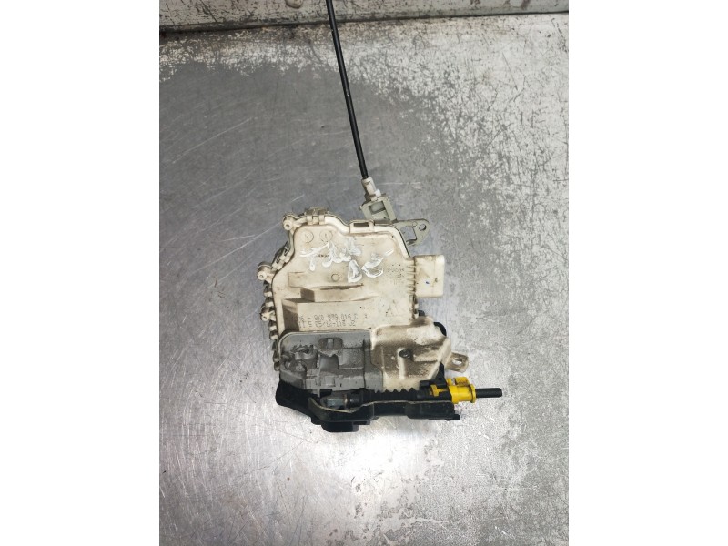 Recambio de motor cierre centralizado trasero derecho para audi a5 sportback (8t) referencia OEM IAM 8K0839016C  
