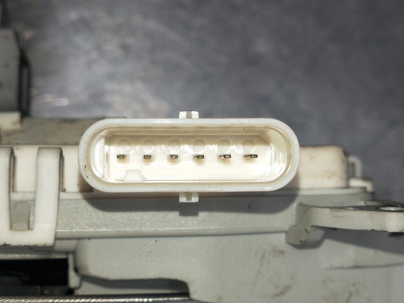 Recambio de motor cierre centralizado trasero derecho para audi a5 sportback (8t) referencia OEM IAM 8K0839016C  