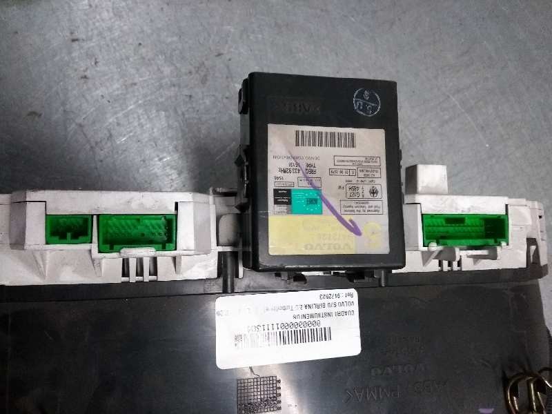 Recambio de cuadro instrumentos para volvo s70 berlina 2.5 turbodiesel referencia OEM IAM 9472523 69294240T 