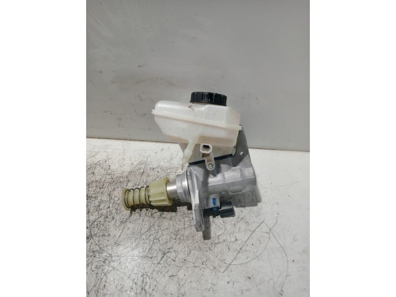 Recambio de bomba freno para audi a4 avant (8wd) referencia OEM IAM 8W0611301 32670042 