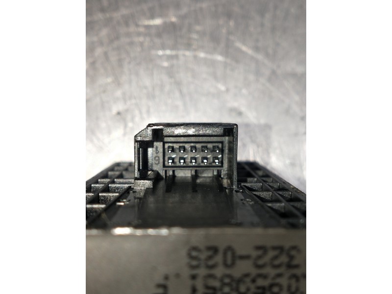 Recambio de mando elevalunas delantero izquierdo para audi a5 sportback (8t) referencia OEM IAM 0959851F  