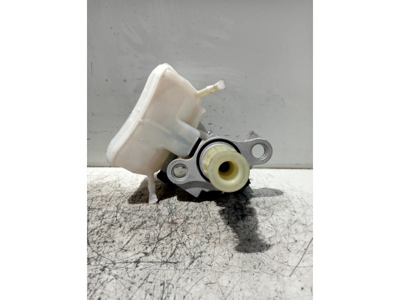 Recambio de bomba freno para audi a4 avant (8wd) referencia OEM IAM 8W0611301 32670042 