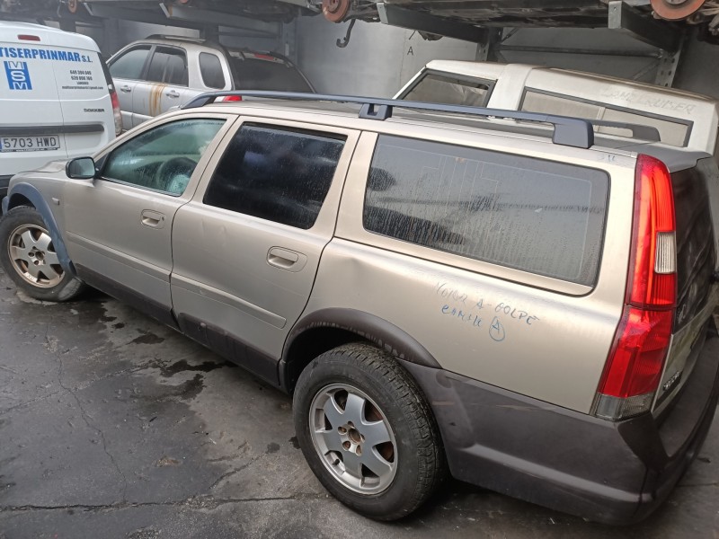 volvo xc70 del año 2004
