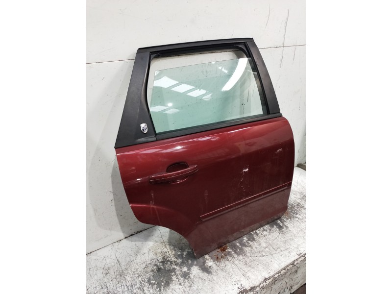 Recambio de puerta trasera derecha para ford focus sportbreak (cap) ghia referencia OEM IAM   5P