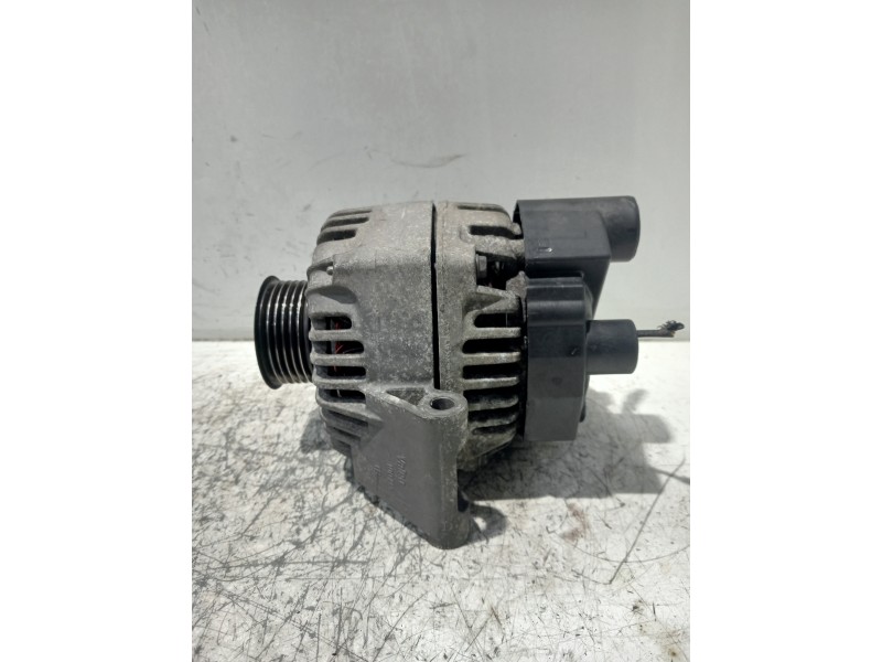 Recambio de alternador para fiat punto berlina (188) 1.3 jtd cat referencia OEM IAM 46823546 2542671B TG8S010