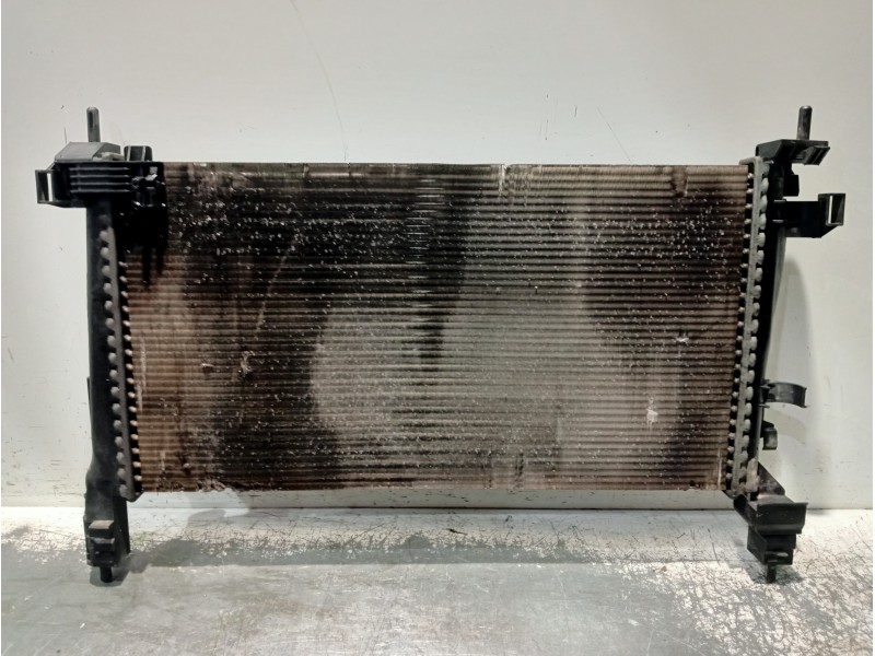 Recambio de radiador agua para peugeot bipper referencia OEM IAM 51780666 L8071003 
