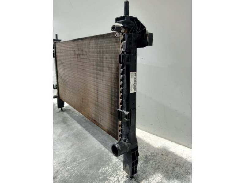 Recambio de radiador agua para peugeot bipper referencia OEM IAM 51780666 L8071003 