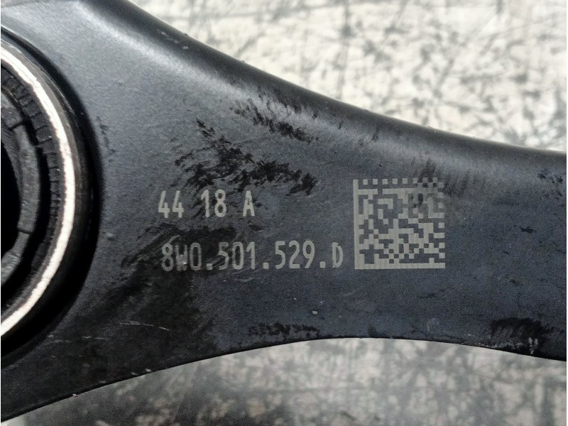 Recambio de brazo suspension inferior trasero izquierdo para audi a4 avant (8wd) referencia OEM IAM 8W0501529D  