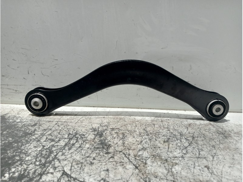 Recambio de brazo suspension superior trasero izquierdo para audi a4 avant (8wd) referencia OEM IAM 8W0505397F  