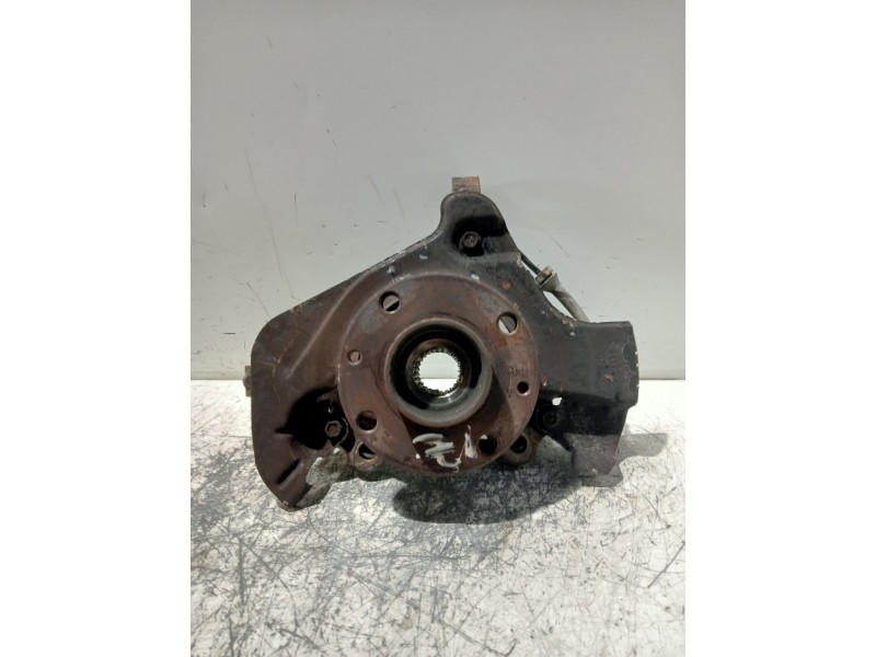 Recambio de mangueta delantera izquierda para peugeot bipper referencia OEM IAM   