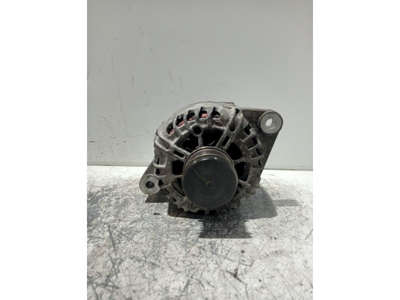 Recambio de alternador para opel insignia berlina 2.0 16v cdti referencia OEM IAM 13502582 2650800A TG12C036
