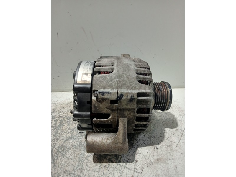Recambio de alternador para opel insignia berlina 2.0 16v cdti referencia OEM IAM 13502582 2650800A TG12C036