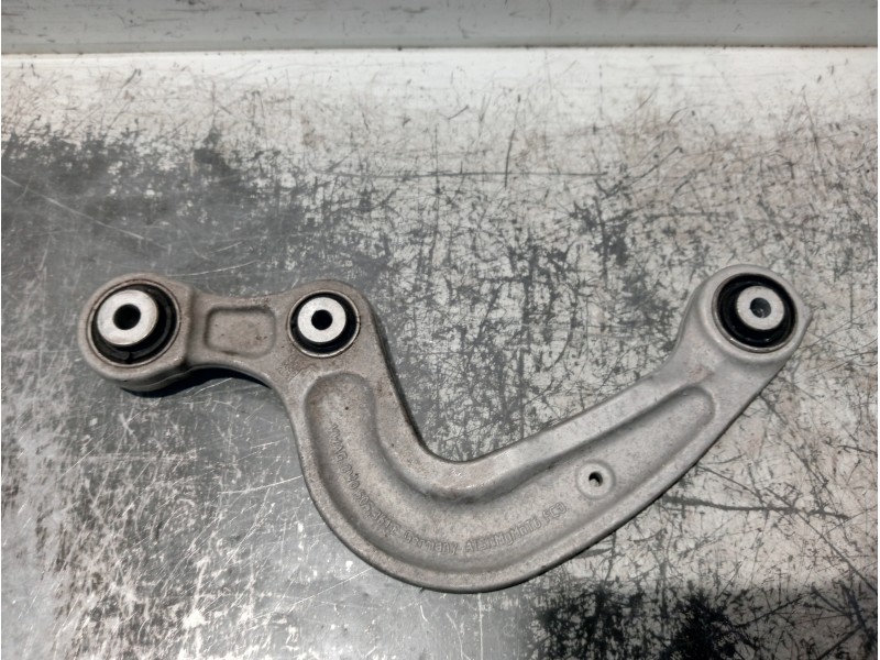 Recambio de brazo suspension inferior trasero derecho para audi a4 avant (8wd) referencia OEM IAM 8W0505361E  