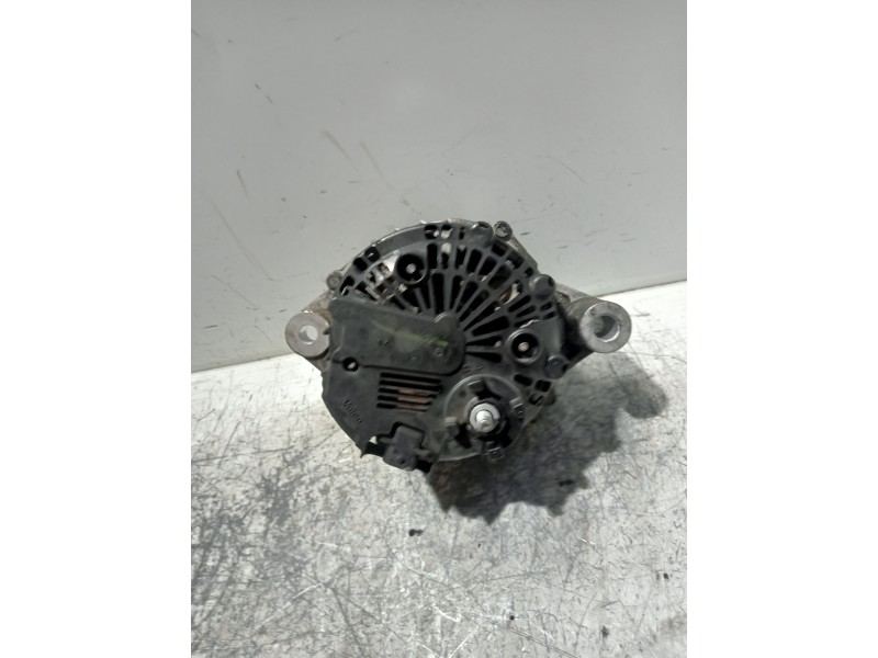 Recambio de alternador para opel insignia berlina 2.0 16v cdti referencia OEM IAM 13502582 2650800A TG12C036