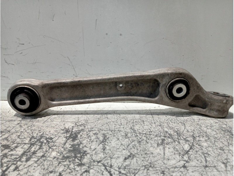 Recambio de brazo suspension inferior delantero derecho para audi a4 avant (8wd) referencia OEM IAM 8W0407156A  