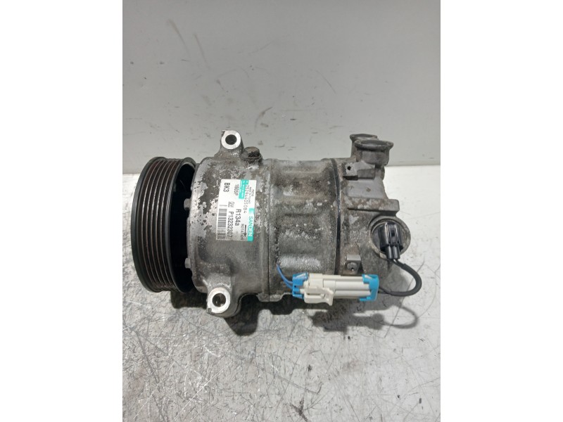 Recambio de compresor aire acondicionado para opel insignia berlina 2.0 16v cdti referencia OEM IAM P13232307  