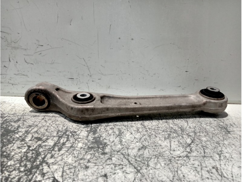 Recambio de brazo suspension inferior delantero derecho para audi a4 avant (8wd) referencia OEM IAM 8W0407156A  
