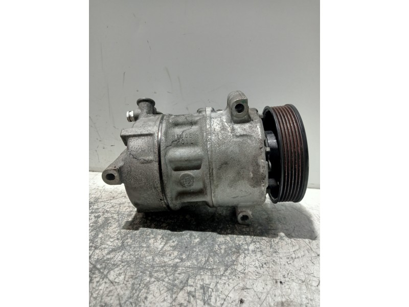 Recambio de compresor aire acondicionado para opel insignia berlina 2.0 16v cdti referencia OEM IAM P13232307  