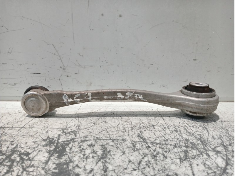 Recambio de brazo suspension superior delantero derecho para audi a4 avant (8wd) referencia OEM IAM 8W0407510D  