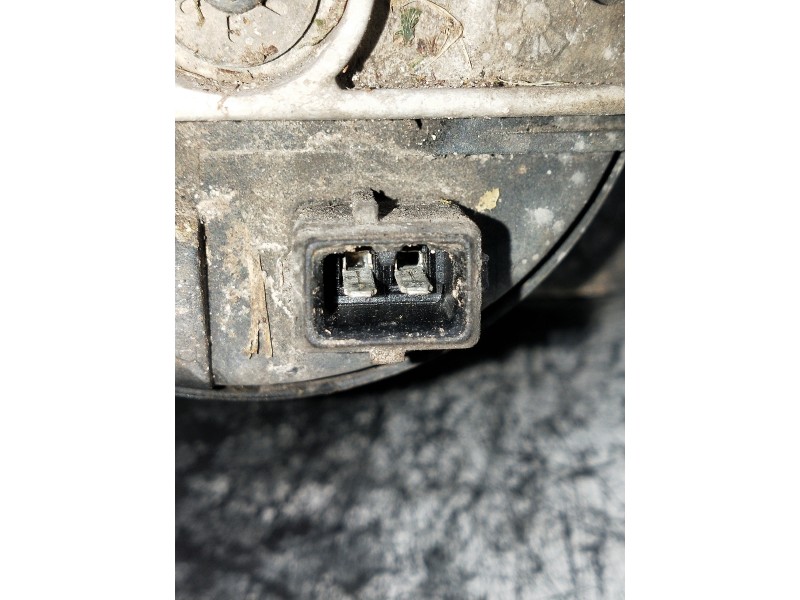 Recambio de faro antiniebla izquierdo para citroen evasion referencia OEM IAM 36010748  