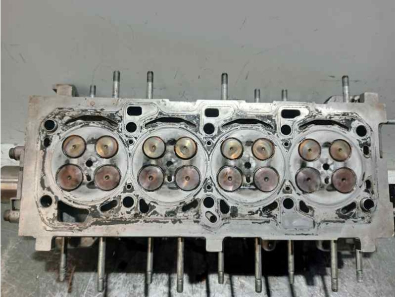Recambio de culata para opel insignia berlina 2.0 16v cdti referencia OEM IAM 55571949 55565668 