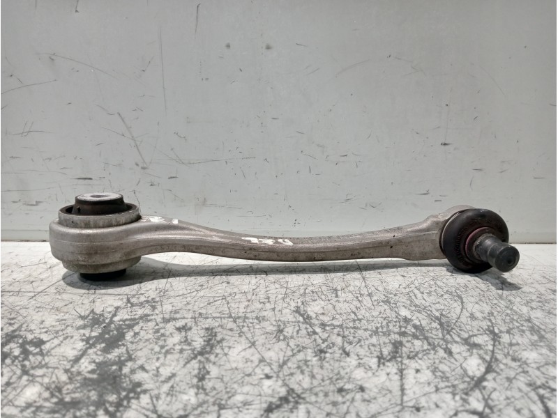 Recambio de brazo suspension superior delantero izquierdo para audi a4 avant (8wd) referencia OEM IAM 8W0407509D  