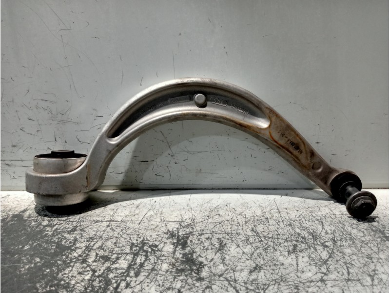 Recambio de brazo suspension inferior delantero izquierdo para audi a4 avant (8wd) referencia OEM IAM 8W0407695B  