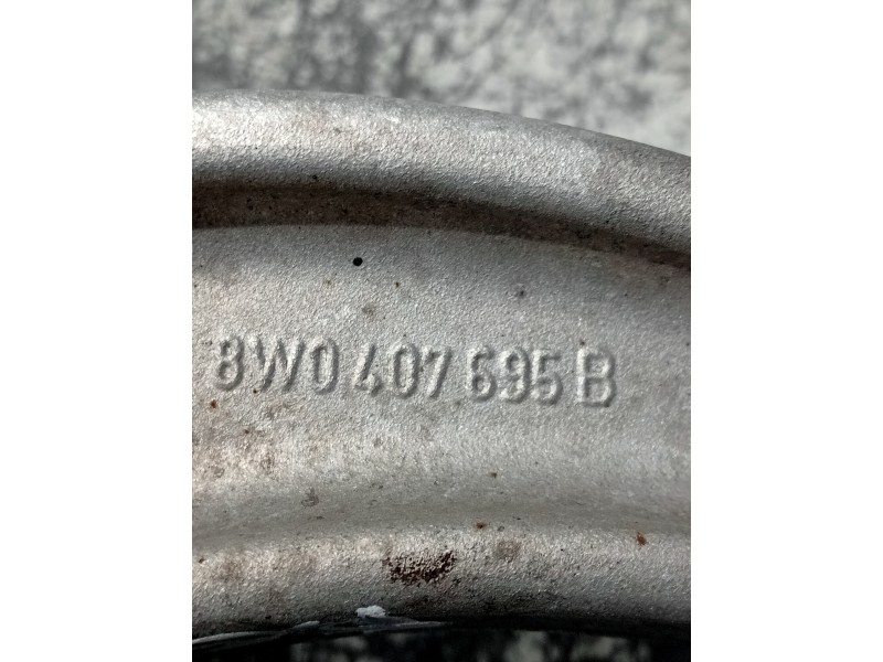 Recambio de brazo suspension inferior delantero izquierdo para audi a4 avant (8wd) referencia OEM IAM 8W0407695B  