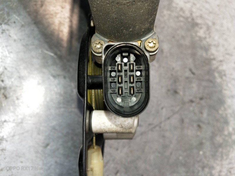 Recambio de elevalunas trasero derecho para bmw serie 5 touring (e61) referencia OEM IAM 7034388S 7075674E 5P