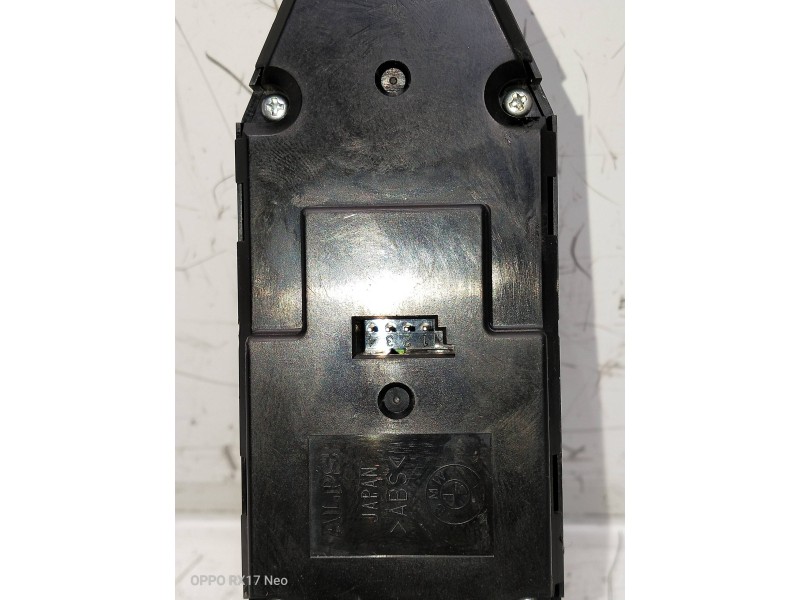 Recambio de mando elevalunas delantero izquierdo para bmw serie 5 touring (e61) referencia OEM IAM 6943242 373201BA 5P