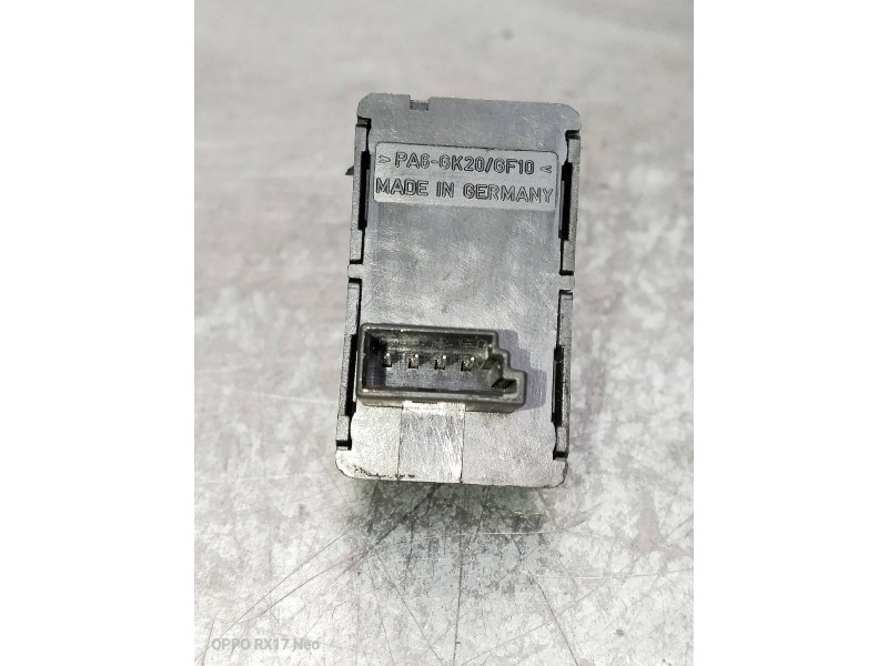 Recambio de mando elevalunas delantero derecho para bmw serie 5 touring (e61) referencia OEM IAM 6922244  5P