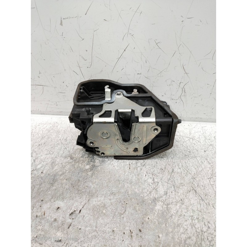 Recambio de motor cierre centralizado trasero derecho para bmw serie 5 touring (e61) referencia OEM IAM 7154630  5P