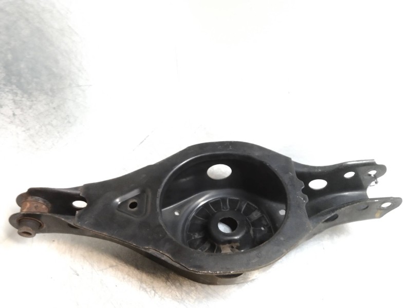 Recambio de brazo suspension inferior trasero derecho para nissan murano (z50) 3.5 v6 cat referencia OEM IAM   