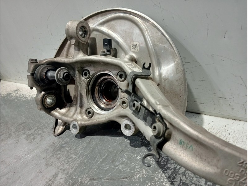 Recambio de mangueta delantera derecha para audi a4 avant (8wd) referencia OEM IAM 8W0407242F8 8W0407560 8W0615312E
