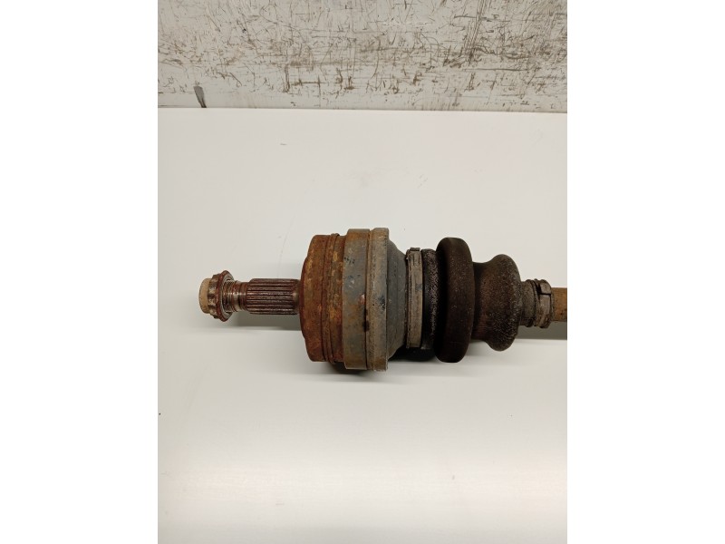 Recambio de transmision trasera derecha para mercedes clase c (w202) berlina 250 td (202.128) referencia OEM IAM   