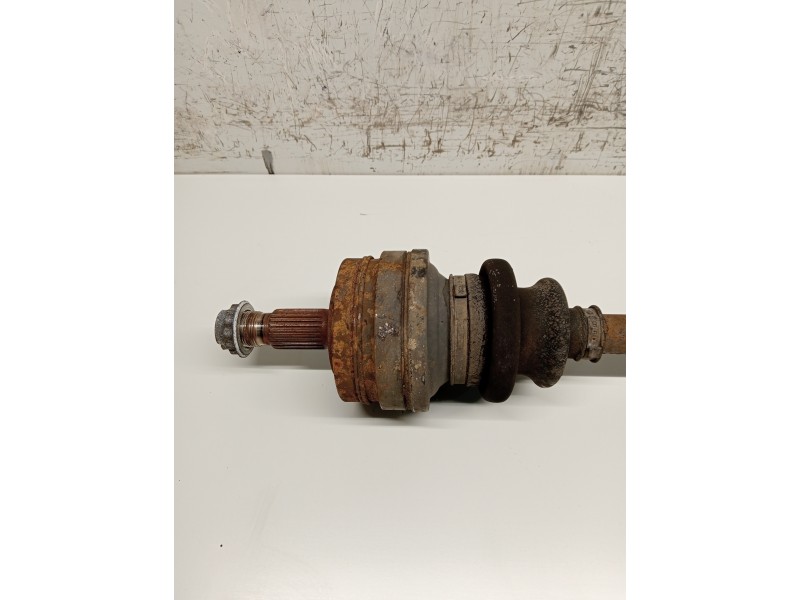 Recambio de transmision trasera izquierda para mercedes clase c (w202) berlina 250 td (202.128) referencia OEM IAM   
